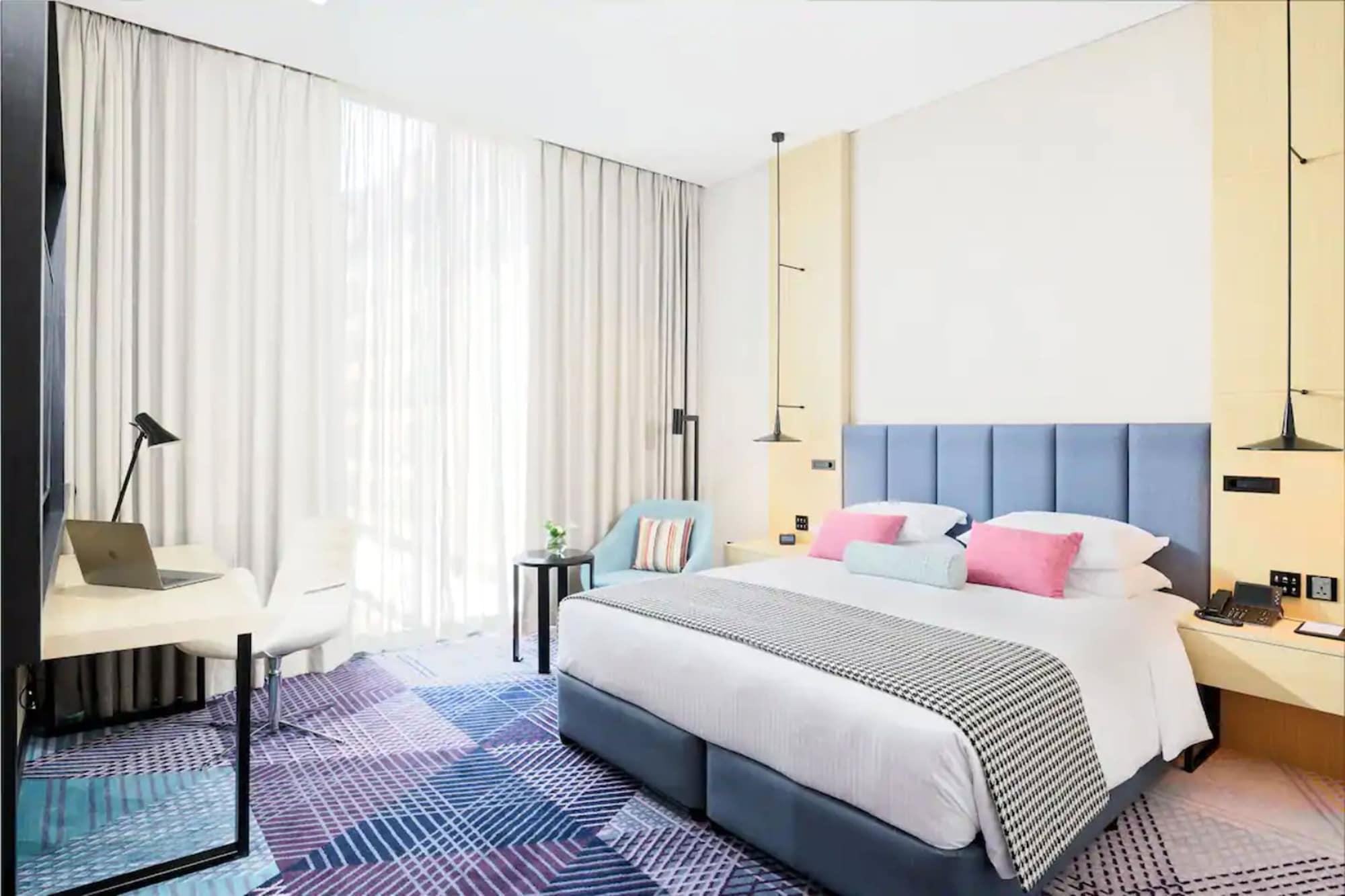 มิลเลนเนียม อัล บาร์ชา Hotel ดูไบ ภายนอก รูปภาพ