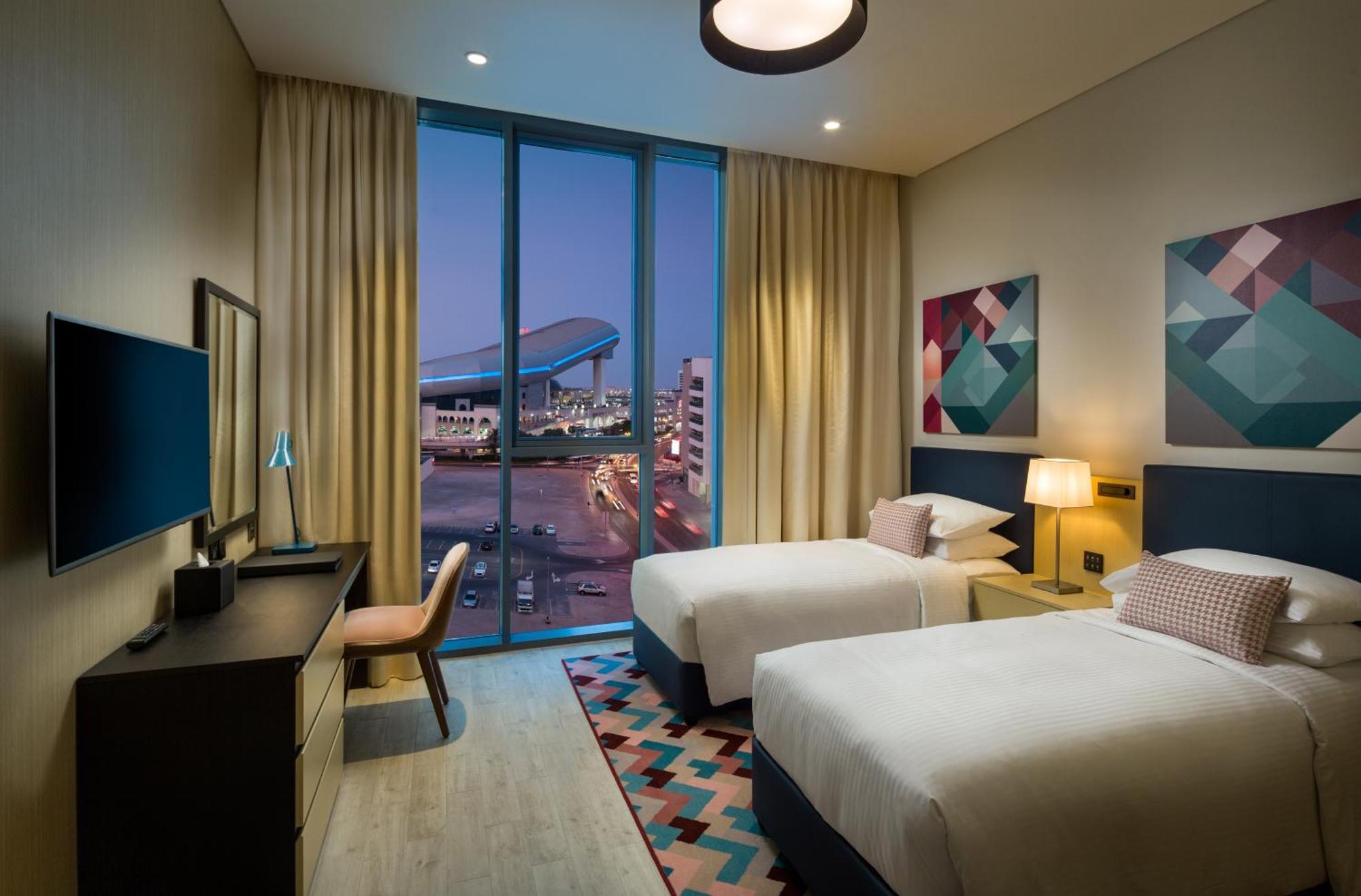 มิลเลนเนียม อัล บาร์ชา Hotel ดูไบ ภายนอก รูปภาพ
